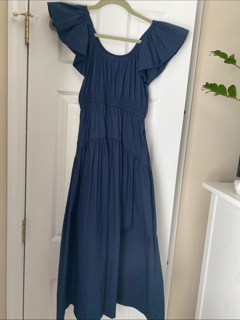Marea Jane Dress - Navy Ruffle Sleeve Midi Dress - Picture 4 of 5